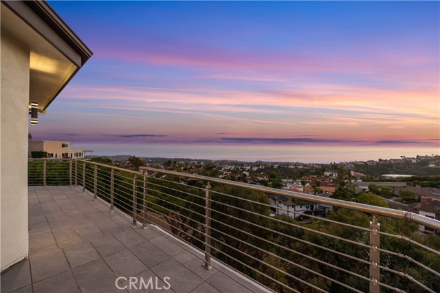 Detail Gallery Image 38 of 40 For 857 Avenida Acapulco, San Clemente,  CA 92672 - 5 Beds | 5/1 Baths