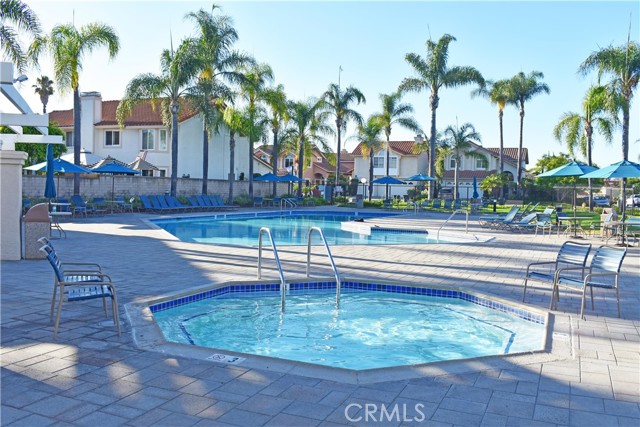 24402 Nugget Falls Lane, Laguna Niguel CA: https://media.crmls.org/medias/2ac925df-d893-48b2-a6b7-40ec86664ab4.jpg
