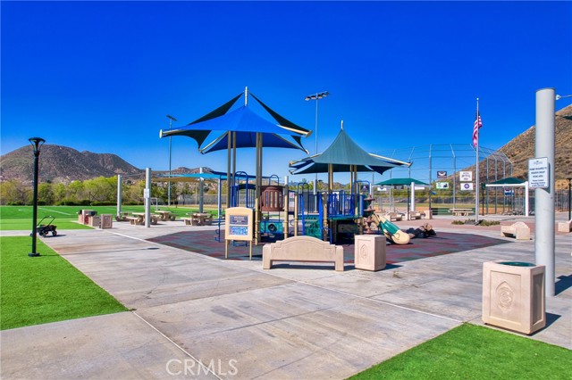 35424 Saddle Hill Road, Lake Elsinore CA: https://media.crmls.org/medias/2aca22a9-ad98-4d0d-86fb-8f4c4d47ba37.jpg