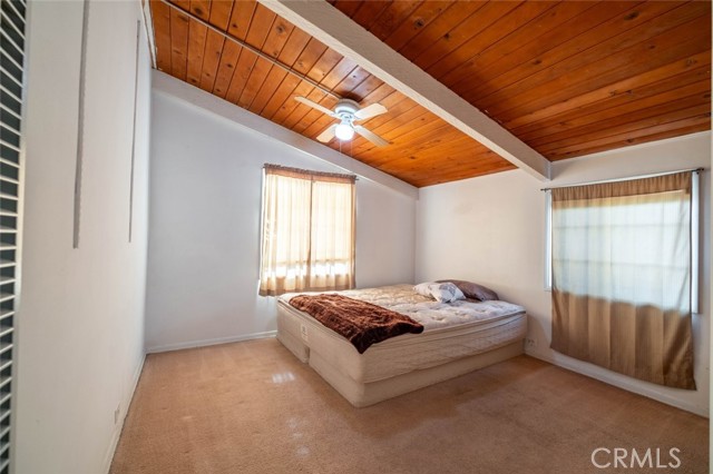 Detail Gallery Image 17 of 40 For 3339 E Avenue, Palmdale,  CA 93550 - 4 Beds | 2/1 Baths