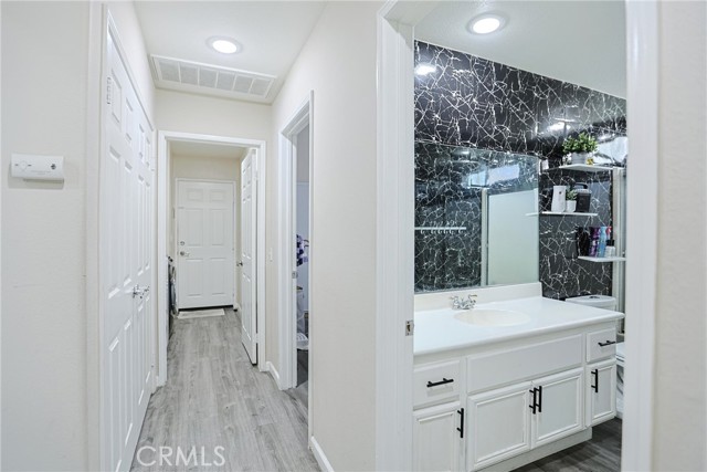 Detail Gallery Image 18 of 36 For 80618 Declaration, Indio,  CA 92201 - 5 Beds | 3 Baths