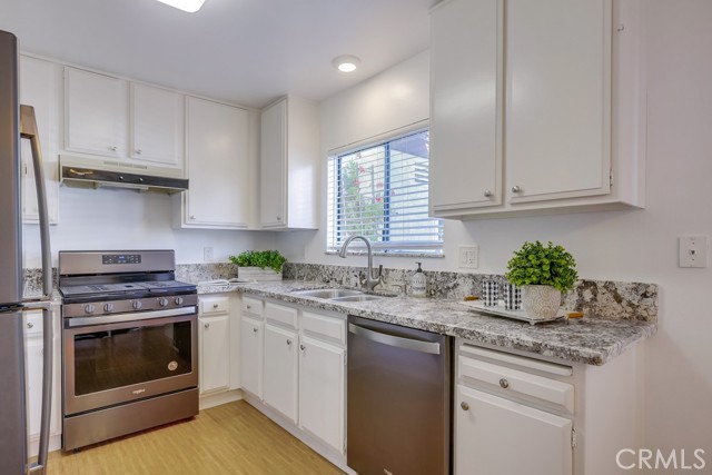 Detail Gallery Image 13 of 26 For 33972 Malaga Dr #B,  Dana Point,  CA 92629 - 2 Beds | 1 Baths