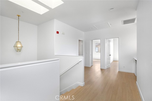 448 N Londonderry Lane, Orange CA: https://media.crmls.org/medias/2accbbf6-9b8b-4eff-99cb-e771ea08534f.jpg