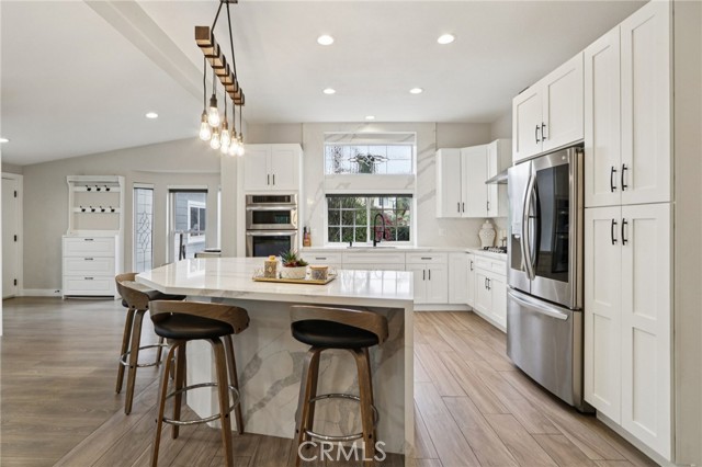 Detail Gallery Image 12 of 75 For 18320 Ingomar St, Reseda,  CA 91335 - – Beds | – Baths