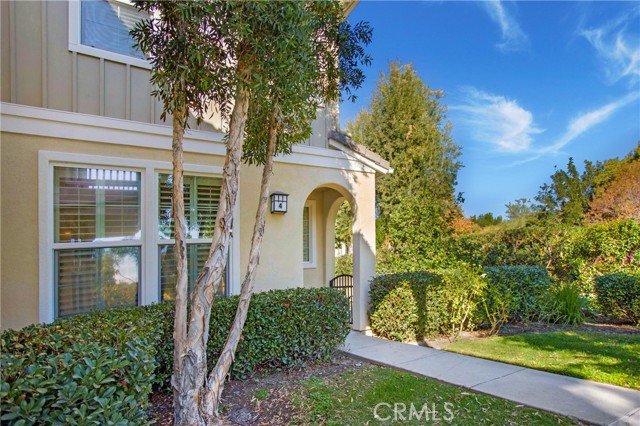 MLS# OC23221551