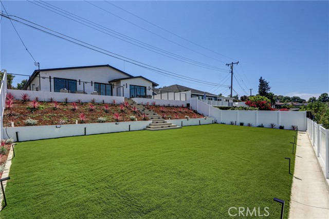 4609 Paseo De Las Tortugas, Torrance CA: https://media.crmls.org/medias/2aceaea5-ec16-4e18-9c37-4e9a40121090.jpg