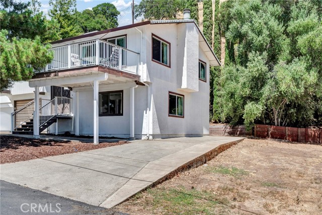 7846 Alston Way, Lucerne CA: https://media.crmls.org/medias/2acf0db2-c1be-48eb-b50c-0707f797cb99.jpg
