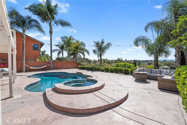 40493 Calle Katerine, Temecula CA: https://media.crmls.org/medias/2ad0ca7d-9c0a-402c-b66b-c11778b3ff1a.jpg