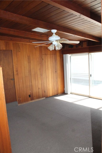 427 S Mariposa Street, Burbank CA: https://media.crmls.org/medias/2ad17d49-4b3c-4b4b-84e5-5917cc0acc98.jpg