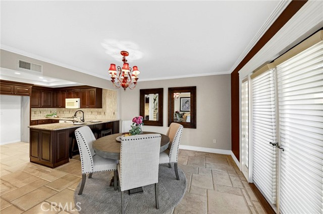 Detail Gallery Image 5 of 49 For 453 Pinehurst Ct, Fullerton,  CA 92835 - 3 Beds | 3 Baths