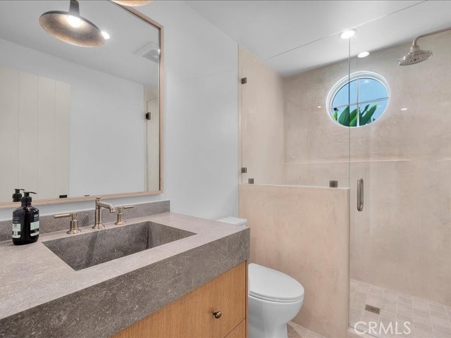 Detail Gallery Image 47 of 61 For 505 Bayview Dr, Manhattan Beach,  CA 90266 - 3 Beds | 3/1 Baths