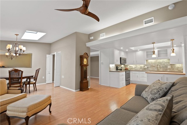 Detail Gallery Image 8 of 31 For 13220 St. Andrews  M10 253h, Seal Beach,  CA 90740 - 2 Beds | 1 Baths