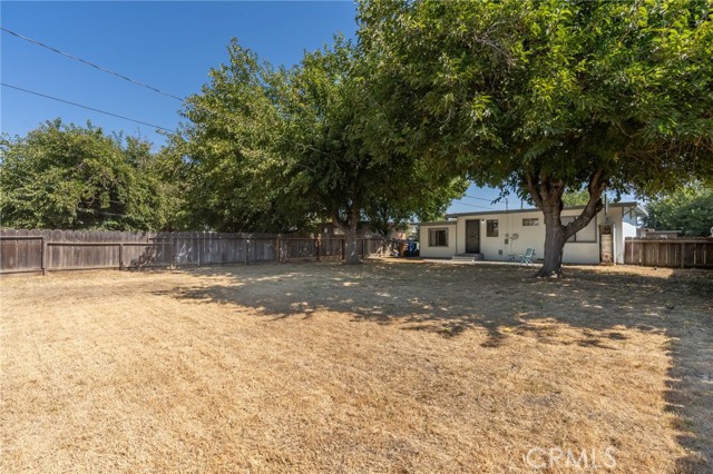 Detail Gallery Image 21 of 23 For 2207 Meadowbrook Ave, Merced,  CA 95348 - 3 Beds | 1 Baths