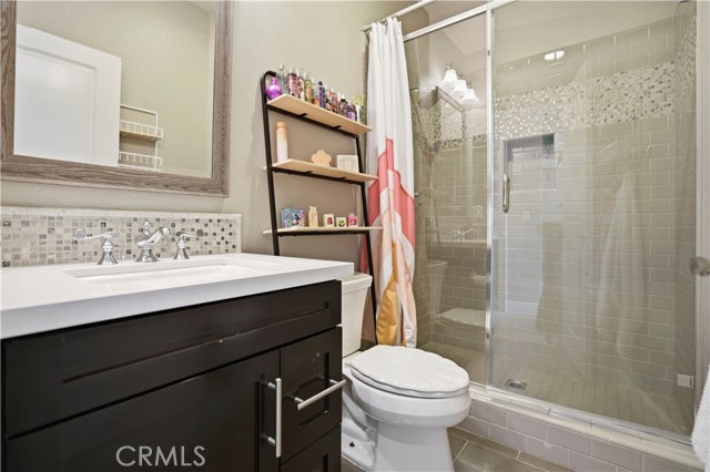 Detail Gallery Image 44 of 55 For 17491 Oakbluffs Lane, Huntington Beach,  CA 92649 - 5 Beds | 5/1 Baths