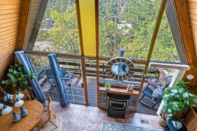Detail Gallery Image 22 of 44 For 2397 Independence, Arrowbear,  CA 92382 - 3 Beds | 2 Baths