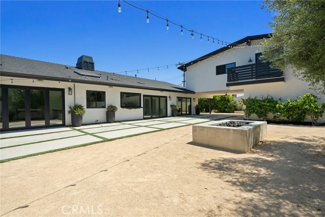 Detail Gallery Image 23 of 28 For 3000 Country Club, Costa Mesa,  CA 92626 - 4 Beds | 4/1 Baths