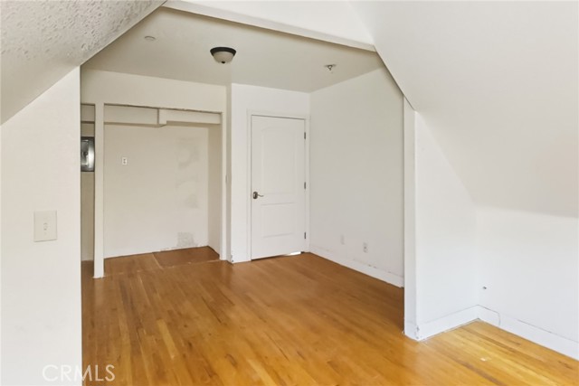 Detail Gallery Image 16 of 39 For 261 E Crescent Ave, Redlands,  CA 92373 - 5 Beds | 3/1 Baths