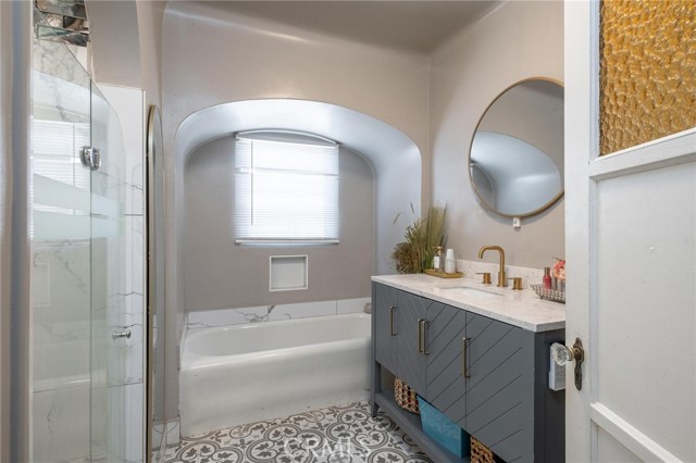 Detail Gallery Image 21 of 26 For 1030 W 80th St, Los Angeles,  CA 90044 - 3 Beds | 1 Baths