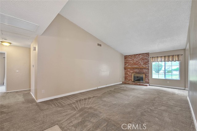 Detail Gallery Image 9 of 49 For 15288 Laguna Ct, Chino Hills,  CA 91709 - 4 Beds | 2 Baths