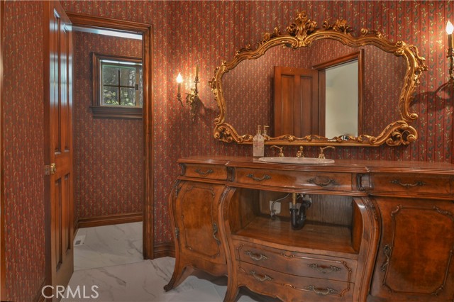 139 Cedar Ridge, Lake Arrowhead, CA 92352