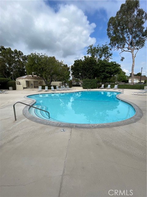 Detail Gallery Image 27 of 45 For 32 Wetstone #47,  Irvine,  CA 92604 - 3 Beds | 2/1 Baths