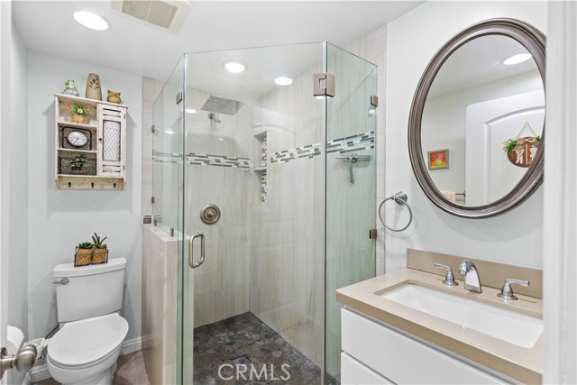 Detail Gallery Image 5 of 35 For 6635 Bridle Cir, Yorba Linda,  CA 92886 - 4 Beds | 2 Baths