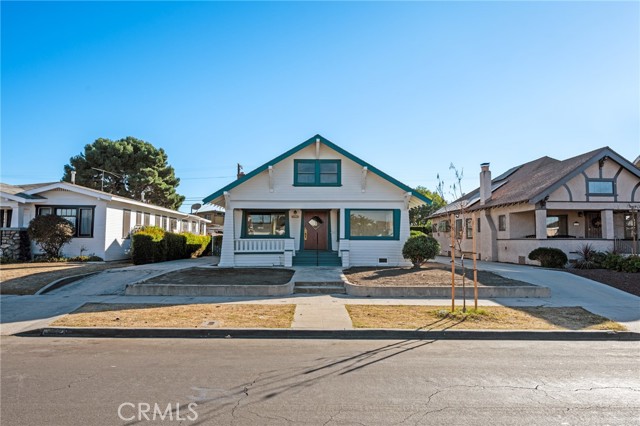 Detail Gallery Image 1 of 43 For 1106 W 48th St, Los Angeles,  CA 90037 - 3 Beds | 1 Baths