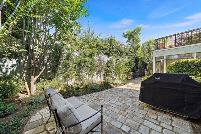 Detail Gallery Image 42 of 45 For 464 Holly, Laguna Beach,  CA 92651 - 4 Beds | 3/1 Baths