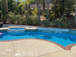 29109 Wayfarer Lane, Lake Elsinore CA: https://media.crmls.org/medias/2adf6147-0d65-41cd-a763-e7cde5e5f378.jpg