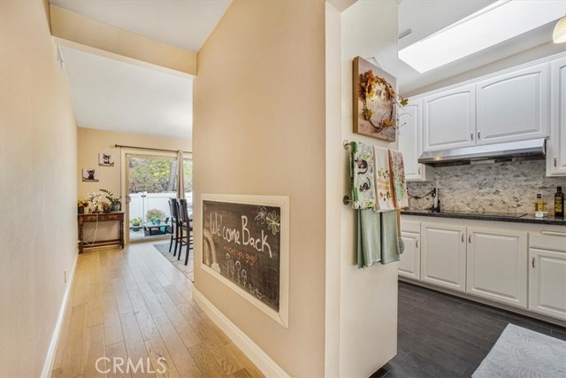 Detail Gallery Image 12 of 35 For 792 Woodlawn Dr, Thousand Oaks,  CA 91360 - 2 Beds | 2 Baths