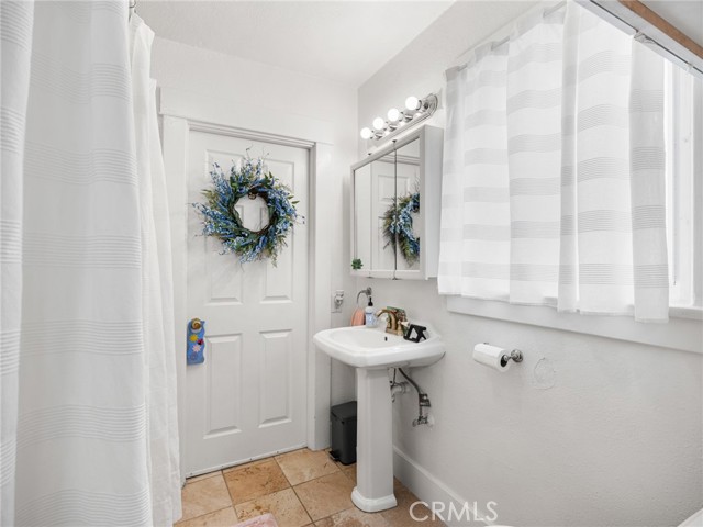 Detail Gallery Image 17 of 46 For 1736 Gramercy Ave, Torrance,  CA 90501 - 3 Beds | 2 Baths
