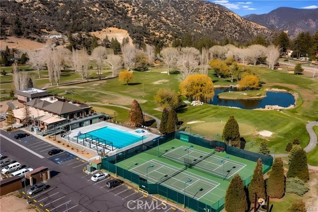 16240 Askin Drive, Pine Mountain Club CA: https://media.crmls.org/medias/2adf8bcc-5c6e-449b-9e0e-648c48bde8de.jpg