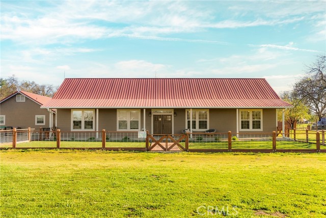 Detail Gallery Image 1 of 1 For 25275 2nd Ave, Los Molinos,  CA 96055 - 4 Beds | 3 Baths