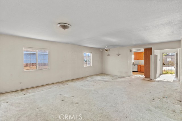 Detail Gallery Image 15 of 54 For 16950 La Salle Ave, Gardena,  CA 90247 - 4 Beds | 2/1 Baths