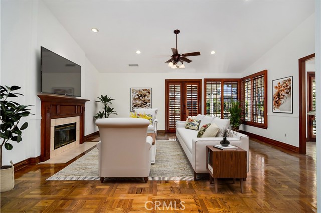 29423 Bertrand photo 7