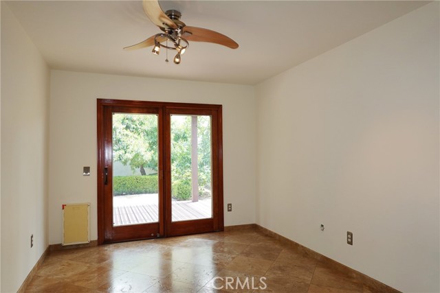 Detail Gallery Image 20 of 39 For 6232 Hesperia Ave, Encino,  CA 91316 - 3 Beds | 2/1 Baths