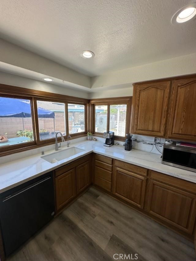 16762 Madrone Circle, Fountain Valley CA: https://media.crmls.org/medias/2ae1ea46-a05f-4f61-a5ea-53e5f7cc6e3f.jpg