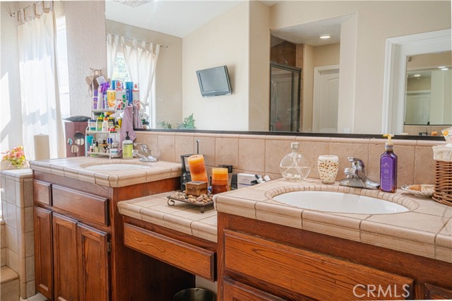 Detail Gallery Image 62 of 75 For 37550 Avenida La Cresta, Murrieta,  CA 92562 - 4 Beds | 2/1 Baths