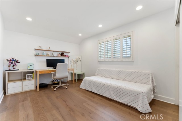 30052 Happy Sparrow Lane, Laguna Niguel CA: https://media.crmls.org/medias/2ae4bc36-16ee-47eb-9ff1-6f81b0002fe6.jpg