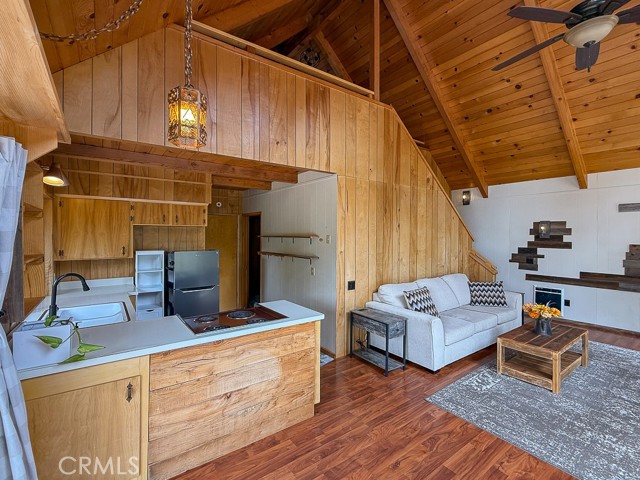 Detail Gallery Image 18 of 55 For 688 Randall Dr, Cambria,  CA 93428 - 2 Beds | 2 Baths