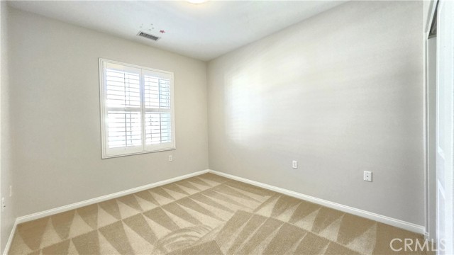 Detail Gallery Image 20 of 29 For 135 Overbrook, Irvine,  CA 92620 - 3 Beds | 2/1 Baths