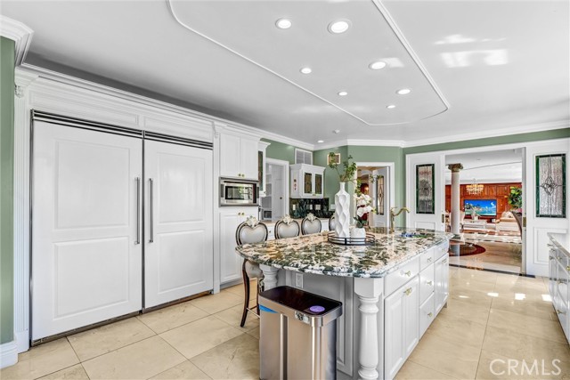 Detail Gallery Image 18 of 56 For 2290 Lombardy, San Marino,  CA 91108 - 5 Beds | 5 Baths