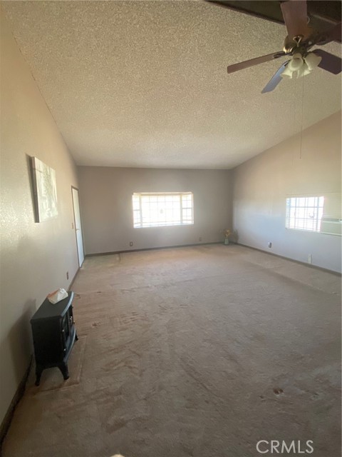 Detail Gallery Image 14 of 16 For 21705 John St, Perris,  CA 92570 - 2 Beds | 1 Baths