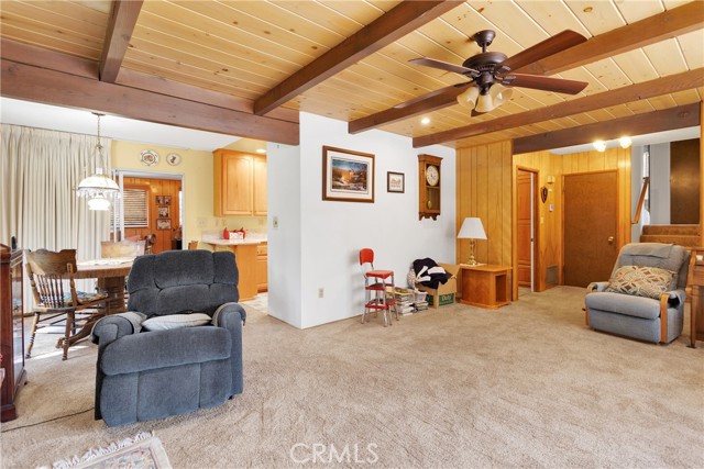 Detail Gallery Image 7 of 22 For 1801 Betty St, Wrightwood,  CA 92397 - 2 Beds | 1/1 Baths