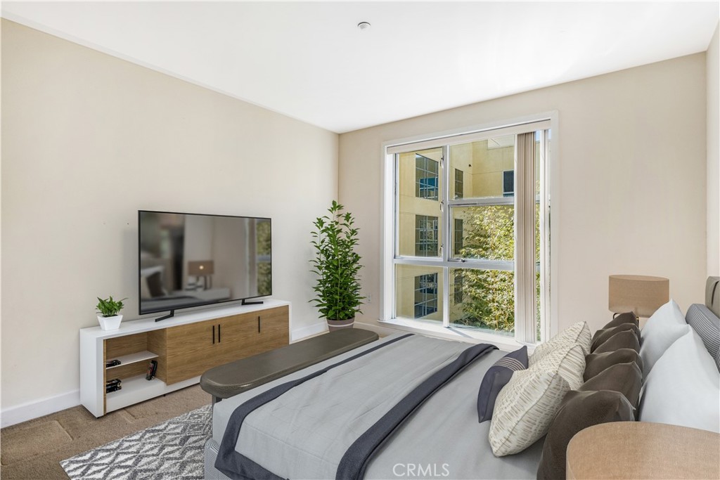 585 9th Street 556, Oakland, CA 94607