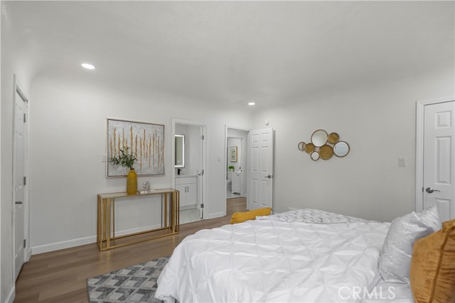 336 N Crescent Heights Boulevard, Los Angeles CA: https://media.crmls.org/medias/2ae8dcf5-37dc-4cb8-bec0-3ac2e5e7c3c1.jpg