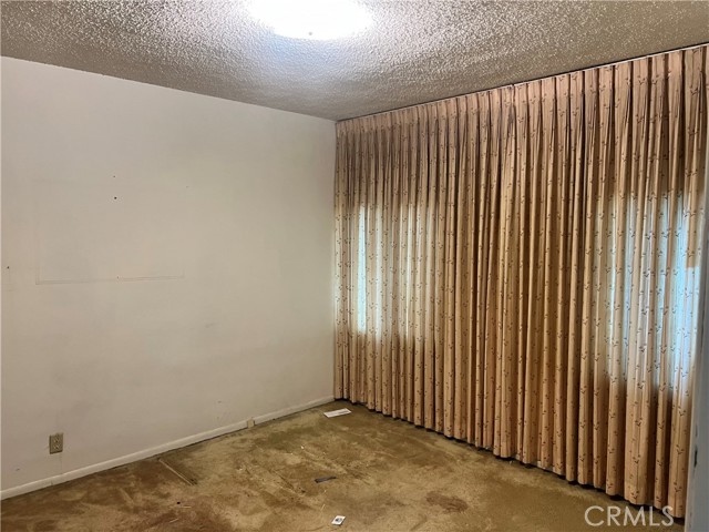 4227 Neosho Avenue, Los Angeles CA: https://media.crmls.org/medias/2aea219b-8494-496a-a352-c09167f1ead6.jpg