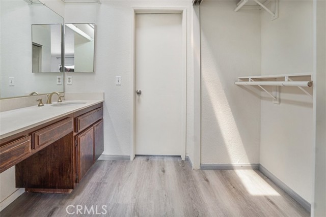 2220 E Chapman Avenue, Fullerton CA: https://media.crmls.org/medias/2aea7b09-4c72-4ea8-9fbc-70c95d7c8f13.jpg
