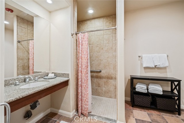 Image 17 for 48569   Classic DR