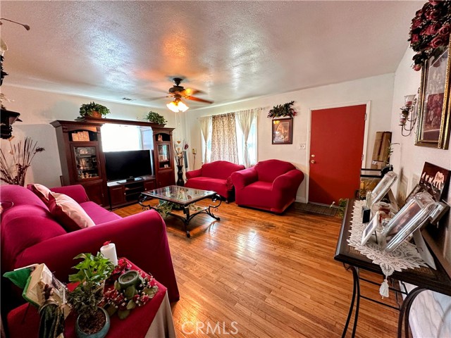 Image 2 for 5034 Larry Ave, Baldwin Park, CA 91706